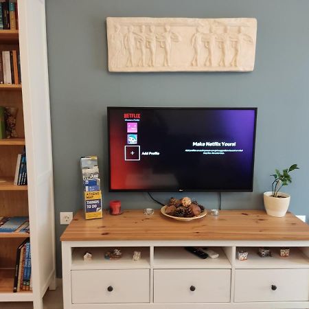 Central & Comfortable, 70M² Apt In Neos Kosmos Athen Eksteriør billede